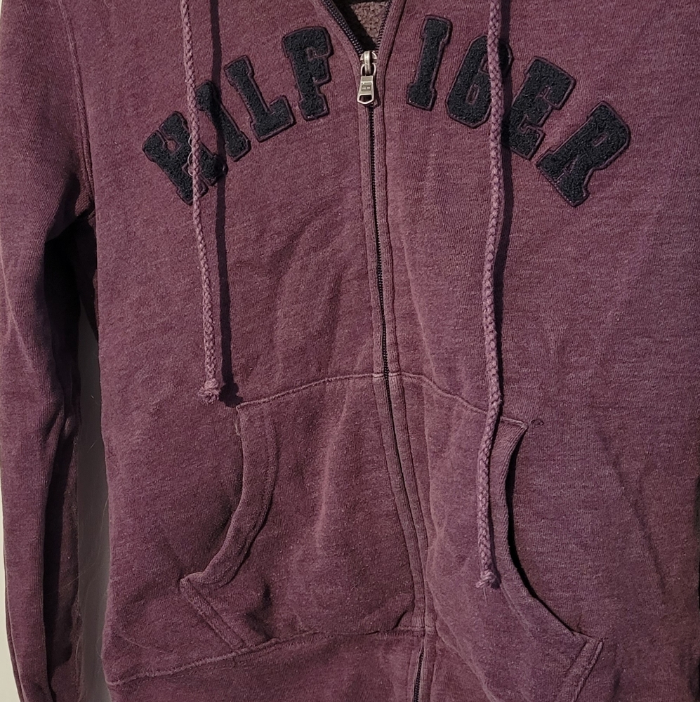 Hilfiger sweater small